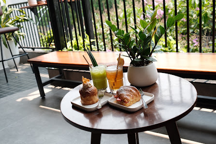 Local Bread Bakery & Cafe - Tiệm bánh & Cafe Phùng Hưng photo 6 in Thao Dien