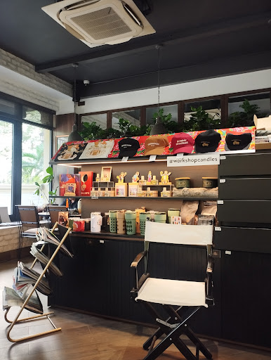 LOGAN STATION - The Gentlemen Café photo 6 in Thao Dien
