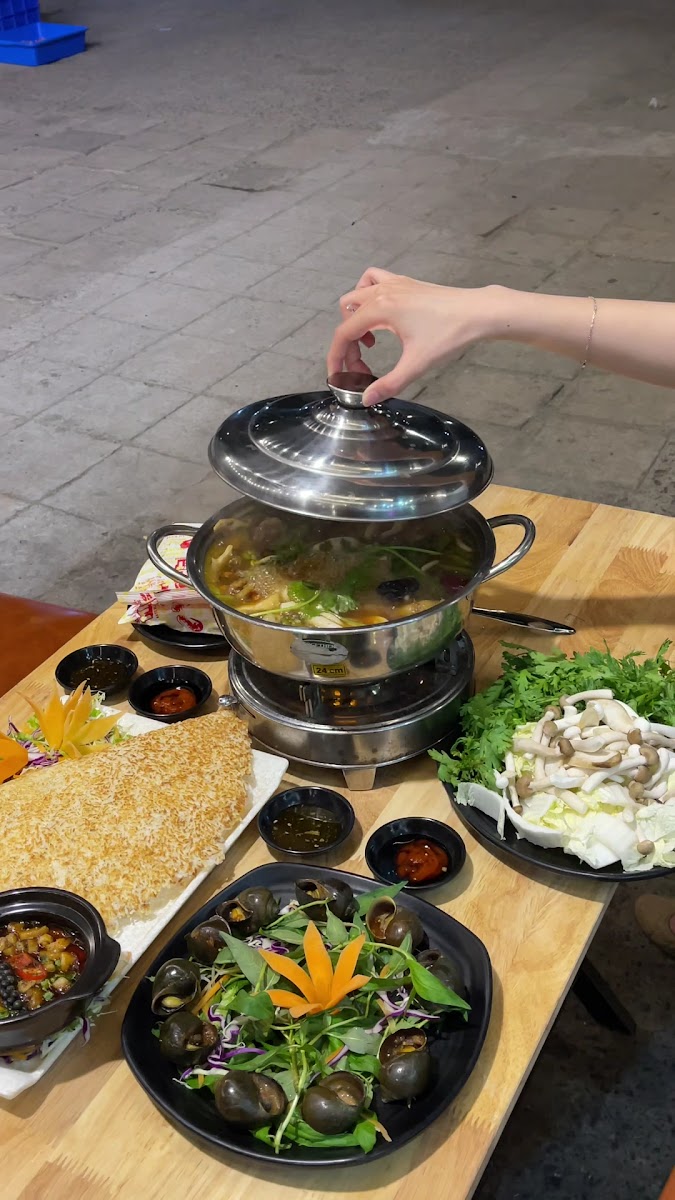 Lúc Anh Lúc Chị photo 3 in Thao Dien