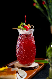 Lục Thủy Restaurant & Lounge photo 6 in Thao Dien