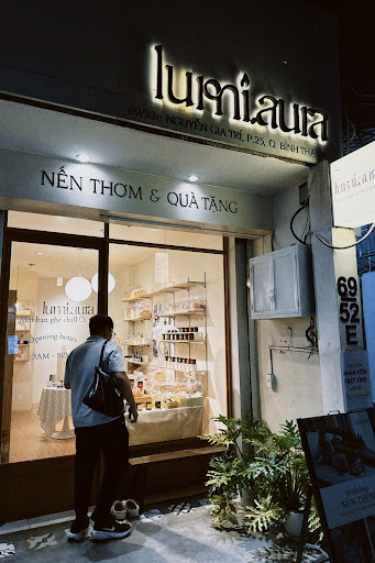 Lumi.aura - Nến thơm & quà tặng Gift shop in Ho Chi Minh City - exterior