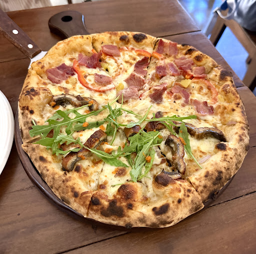 M Sourdough Pizza Pizza restaurant in Ho Chi Minh City - exterior