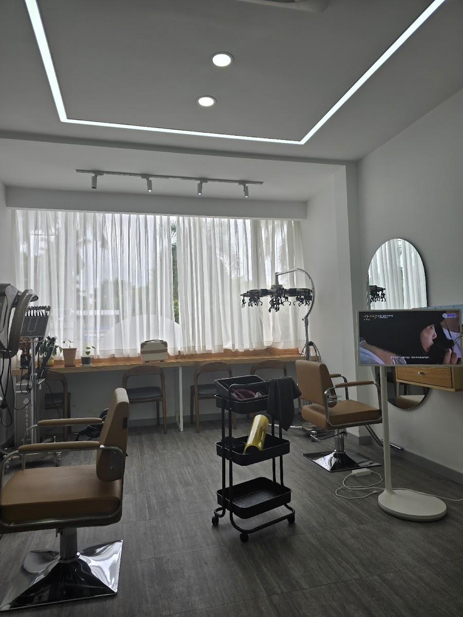 Maison Dreaming - Premium Hair Salon photo 4 in Thao Dien