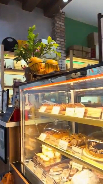 Maison Song Anh - Bakeries & Desserts in Thao Dien