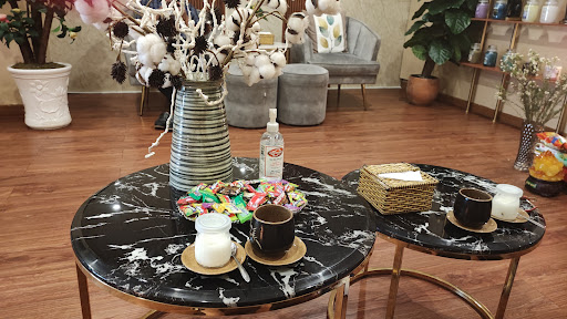 Mầm Gạo Spa - Thảo Điền Branch (Body Massage/ Headcare/ Neck & Shouder Therapy/마사지/全身按摩 ) photo 1 in Thao Dien