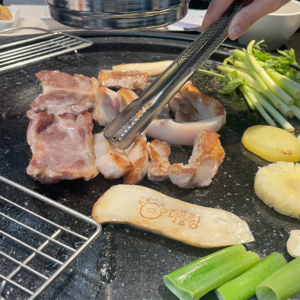 Marbling Korean BBQ - 마블링 photo 3 in Thao Dien