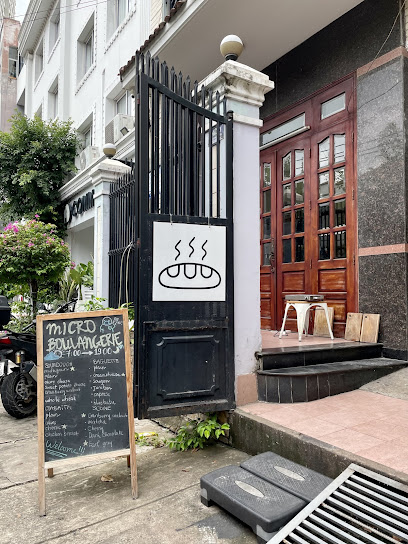 Micro Boulangerie Bakery in Thao Dien - exterior