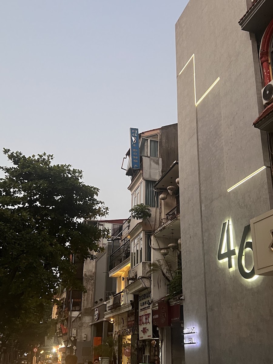 MidNight Bar photo 2 in Ha Noi