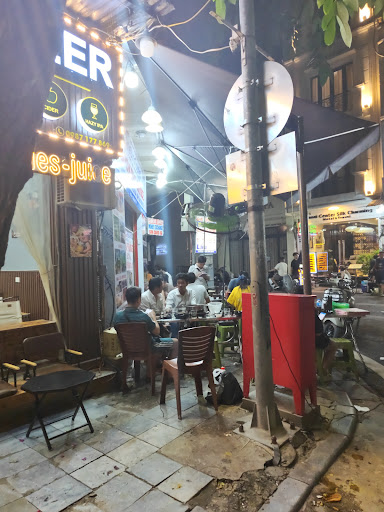 MidNight Bar photo 3 in Ha Noi