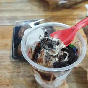 Chocolate Cookie Ice Cream