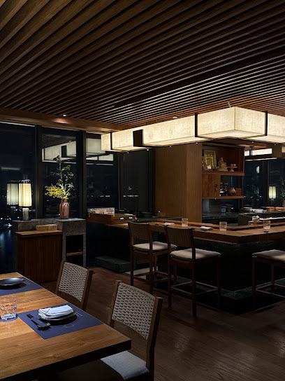 Mizumi Westlake - Sushi, Teppanyaki & Omakase - Japanese in Thao Dien