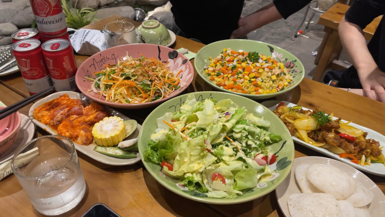 Mơ Nướng Barbecue restaurant in Ho Chi Minh City - exterior