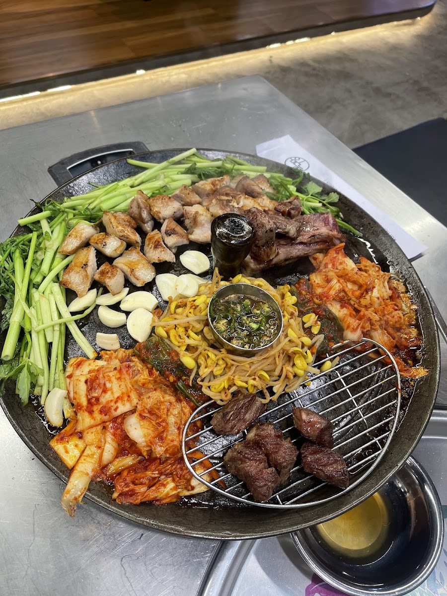 목구멍 MOGGUMUNG KOREAN BBQ THẢO ĐIỀN photo 6 in Thao Dien