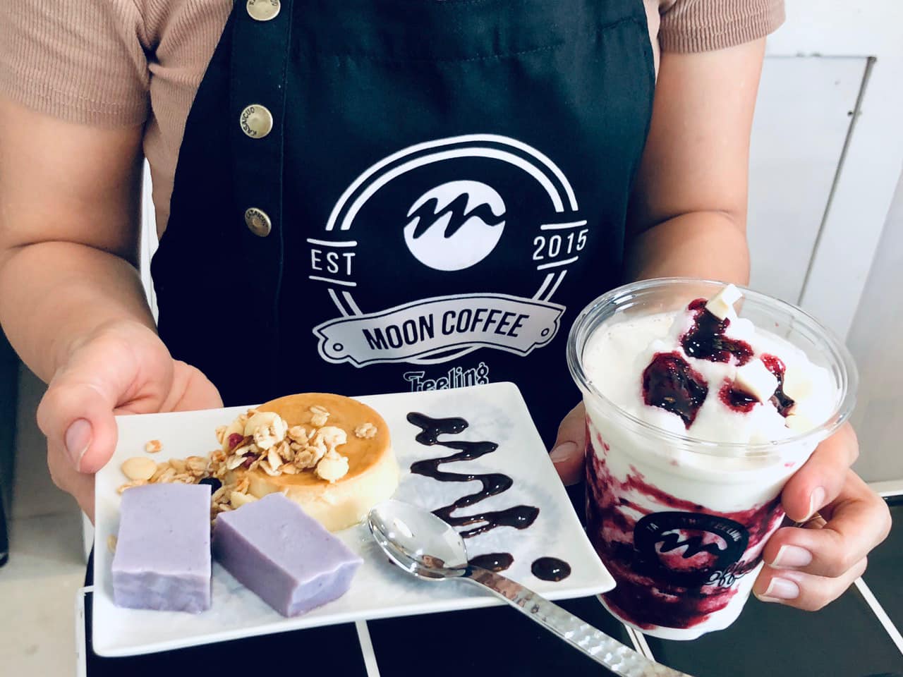 Moon coffee photo 8 in Thao Dien