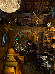 Moon Men Cocktail Bar photo 4 in Thao Dien
