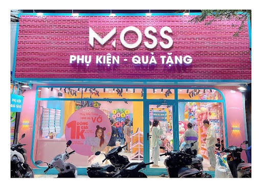 Moss Nguyễn Gia Trí - Phụ kiện Quà tặng photo 3 in Thao Dien