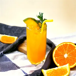 Orange juice at Mr. Pie bakery, Thao Dien
