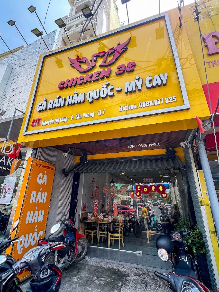 MỲ CAY-GÀ RÁN HÀN QUỐC CHICKEN 3S - Korean Restaurant in Thao Dien
