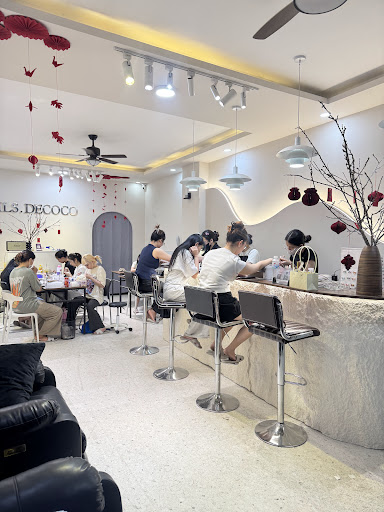 Nails.decoco TIỆM CHĂM SOC MÓNG ĐẸP QUÂN TÂN PHÚ photo 8 in Thao Dien