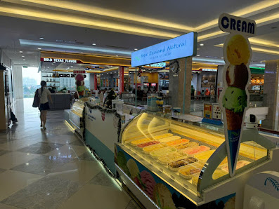 New Zealand Natural - Premium Ice Cream Megamall Thảo Điền photo 3 in Thao Dien