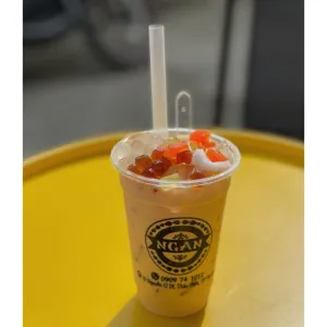 Milk tea at Ngân Coffee in Saigon