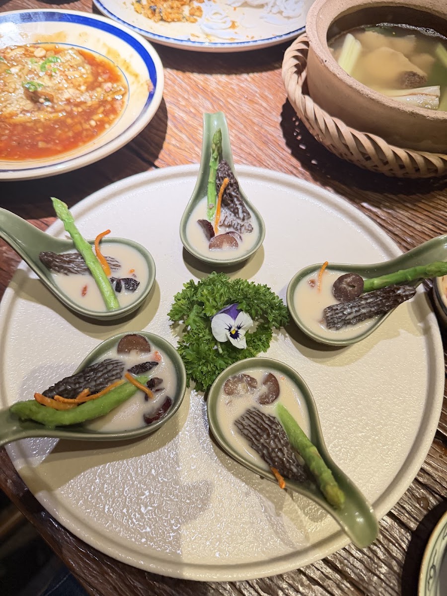 Nhà hàng chay Du Yên Vegetarian - Thảo Điền Quận 2 photo 9 in Thao Dien