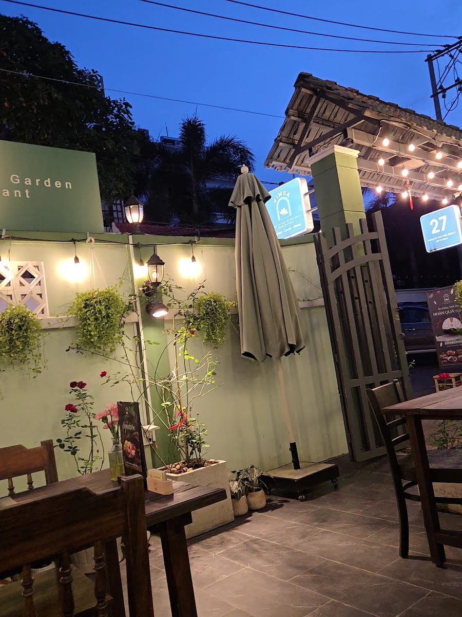Nhà Hàng Chay KIM SA - Chi Nhánh Thảo Điền Premium (KIM SA Vegetarian & Garden Restaurant) - Vietnamese in Thao Dien