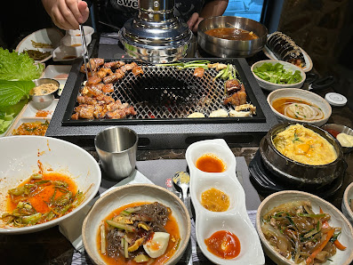 NHÀ HÀNG HÀN QUỐC HONG DON GA BBQ photo 5 in Thao Dien