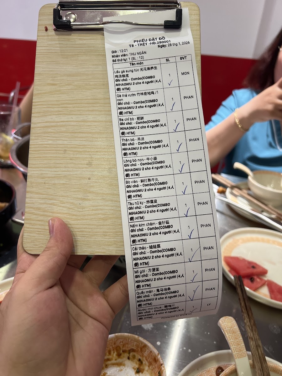 Nihaoniu Hotpot - Quoc Huong in Thao Dien