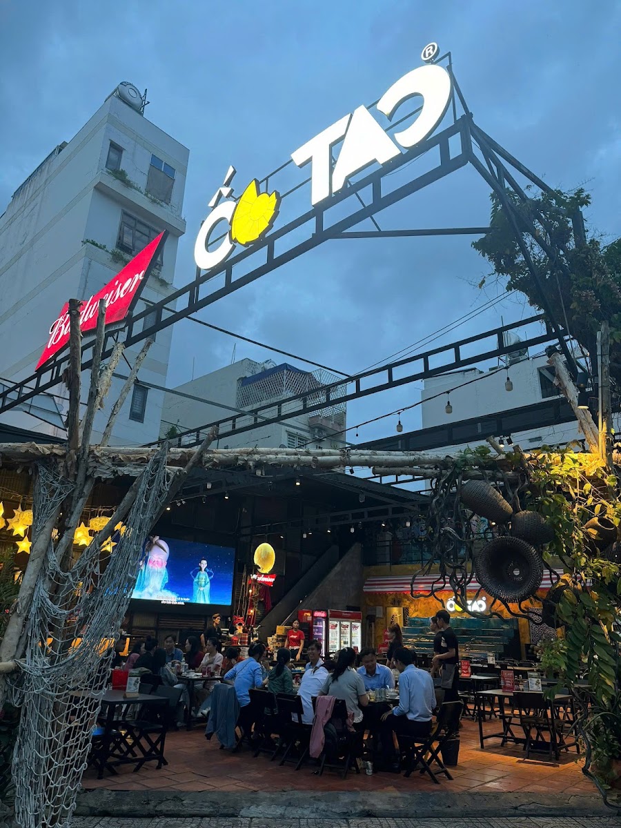 ỐC TAO QUẬN 7 - Seafood Restaurant in Thao Dien