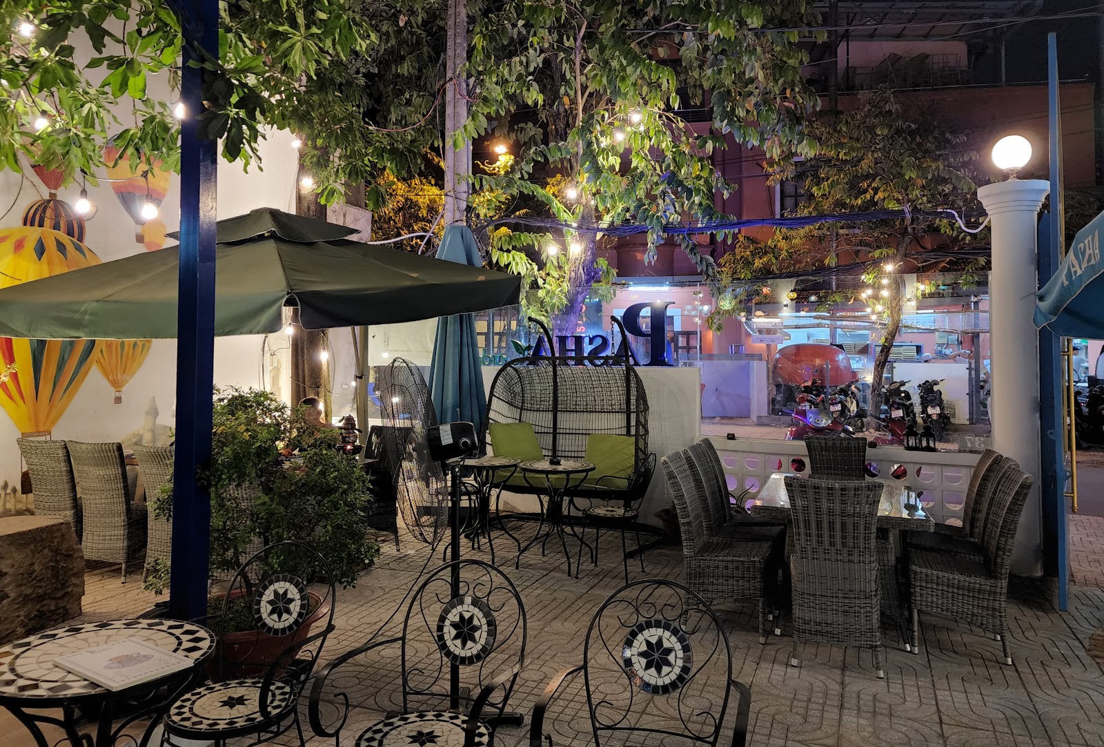 Pasha Garden Lounge photo 4 in Thao Dien