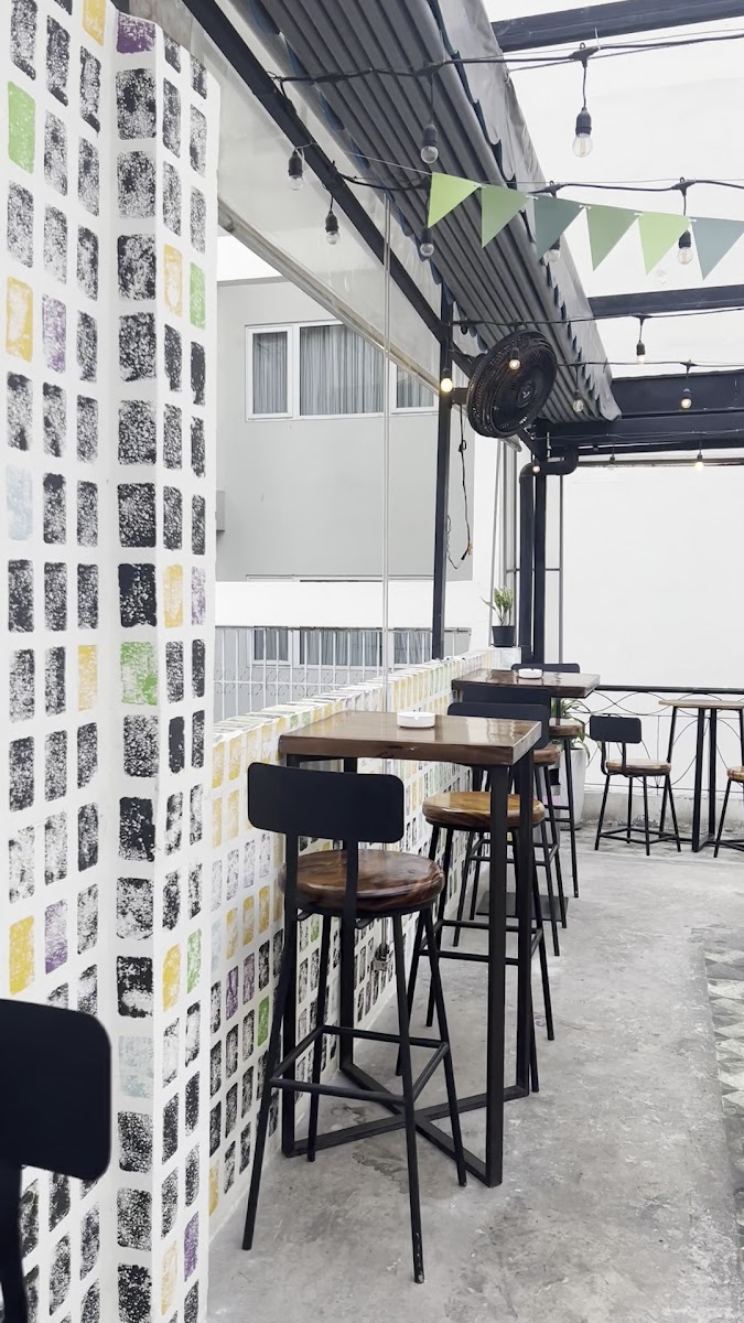 Pasteur Street Brewing Co. - Brewpub in Thao Dien