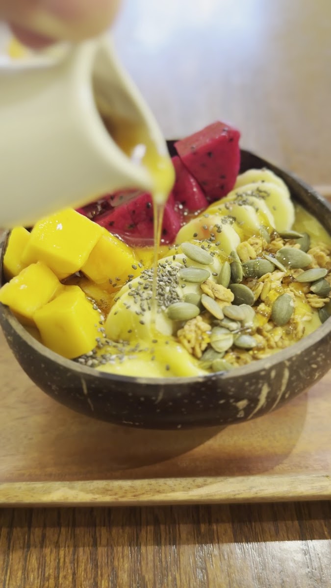 PhinPhin - Salted coffee , smoothie bowl & all day breakfast - Cafe in Thao Dien