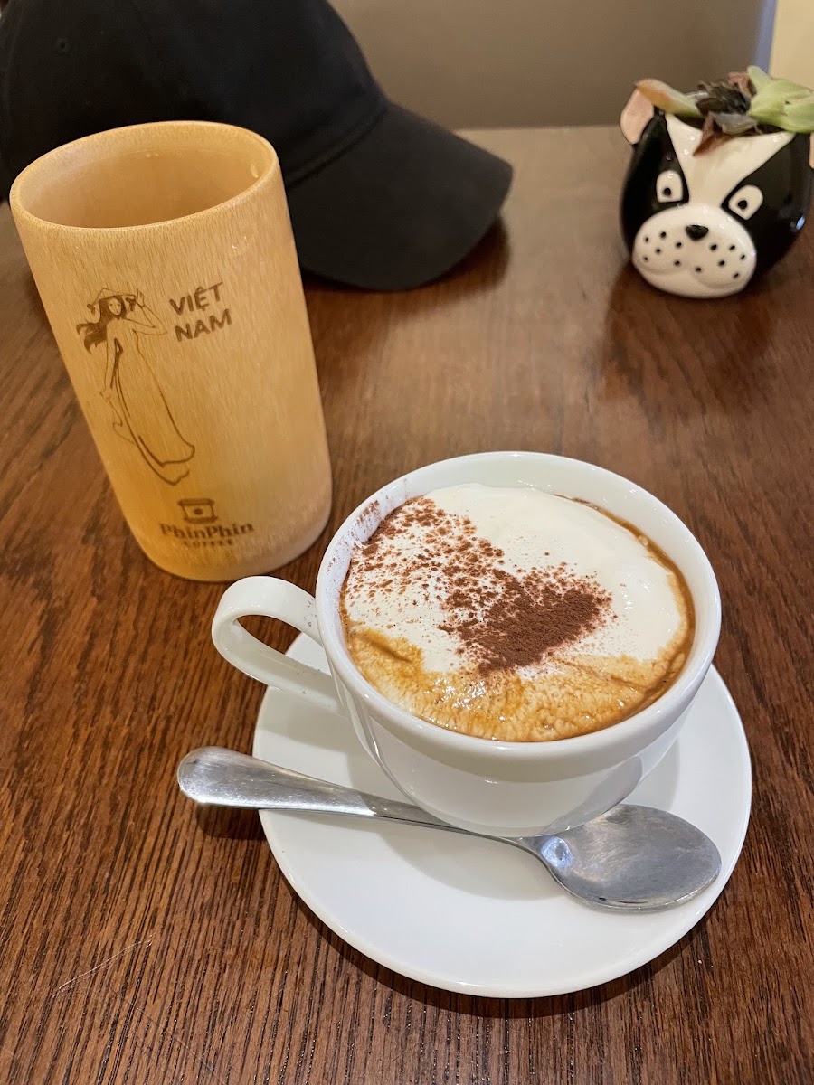 PhinPhin - Salted coffee , smoothie bowl & all day breakfast photo 8 in Thao Dien