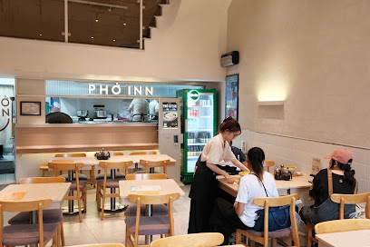 PHỞ INN - 6 LÊ THÁI TỔ - Vietnamese in Thao Dien