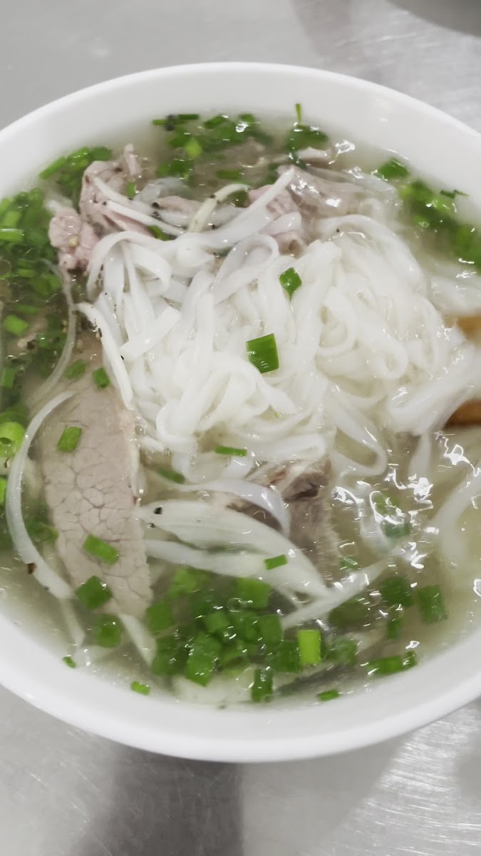 Phở Nam Chinh - Vietnamese in Thao Dien
