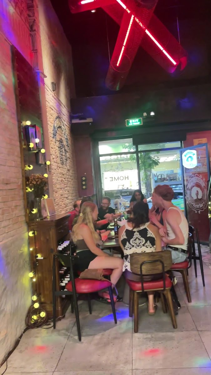 PHƯƠNG’S RETRO BAR photo 3 in Thao Dien