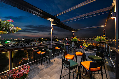 Pine & Dine Skybar and Restaurant Bar in Ha Noi - exterior