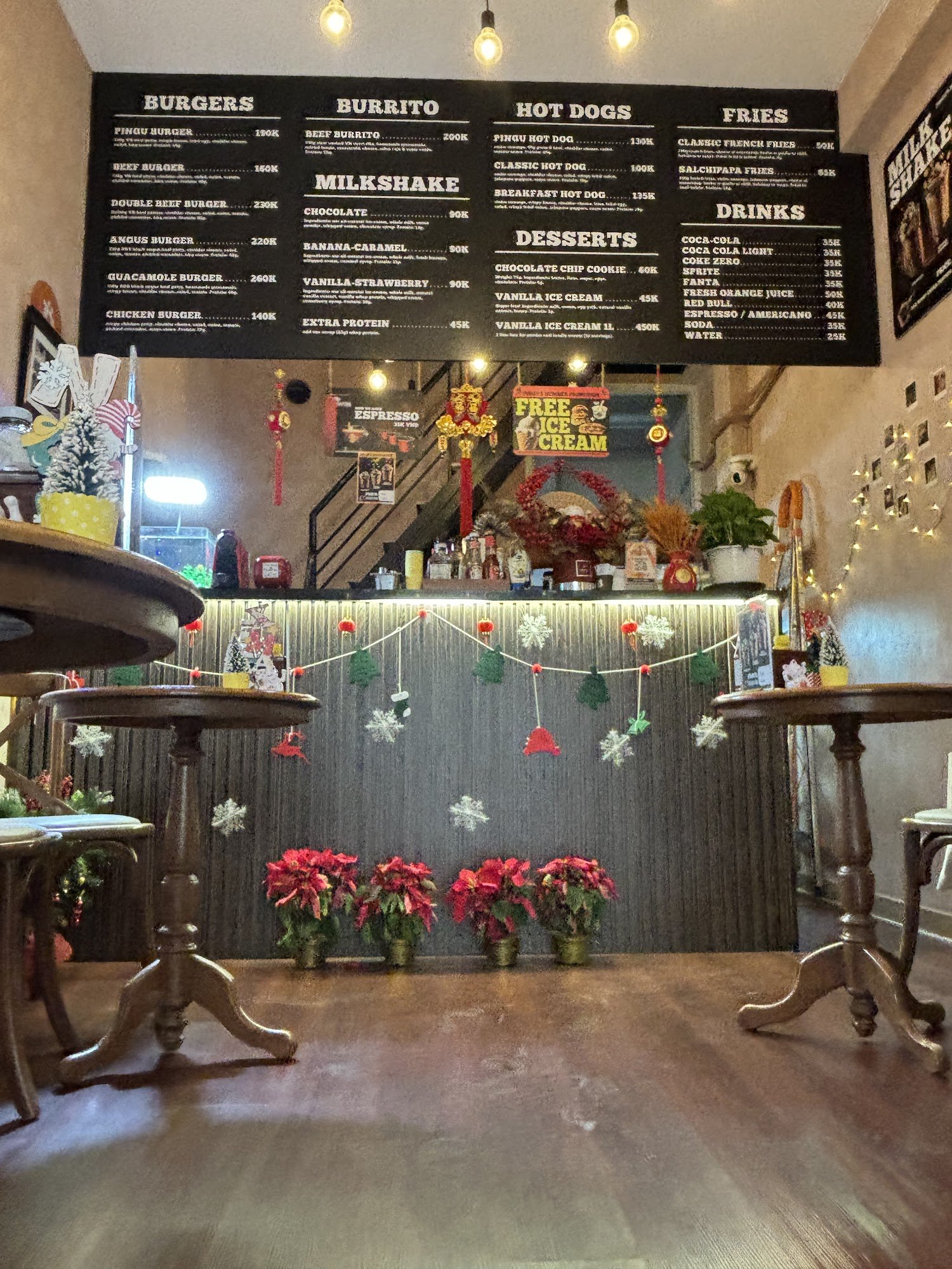 Pingu's Burger photo 8 in Thao Dien