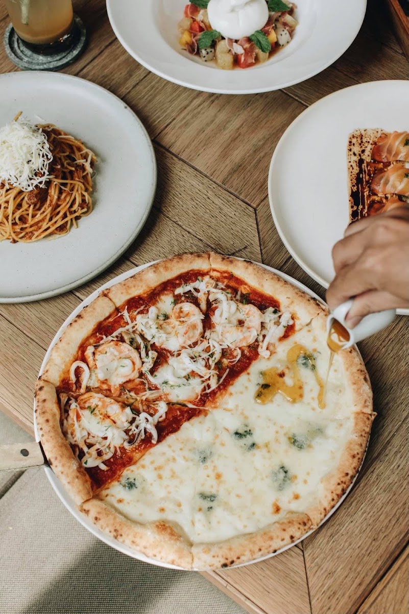 Pizza 4P's Hai Ba Trung photo 8 in Thao Dien