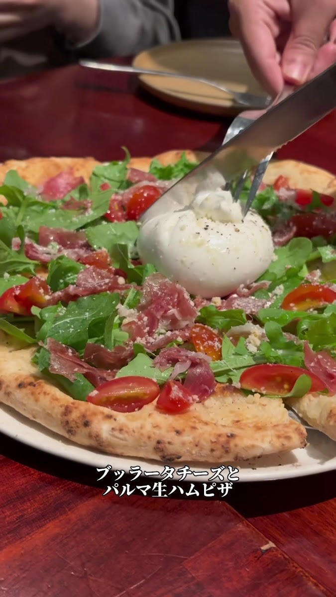Pizza 4P’s Le Thanh Ton - Pizza in Thao Dien