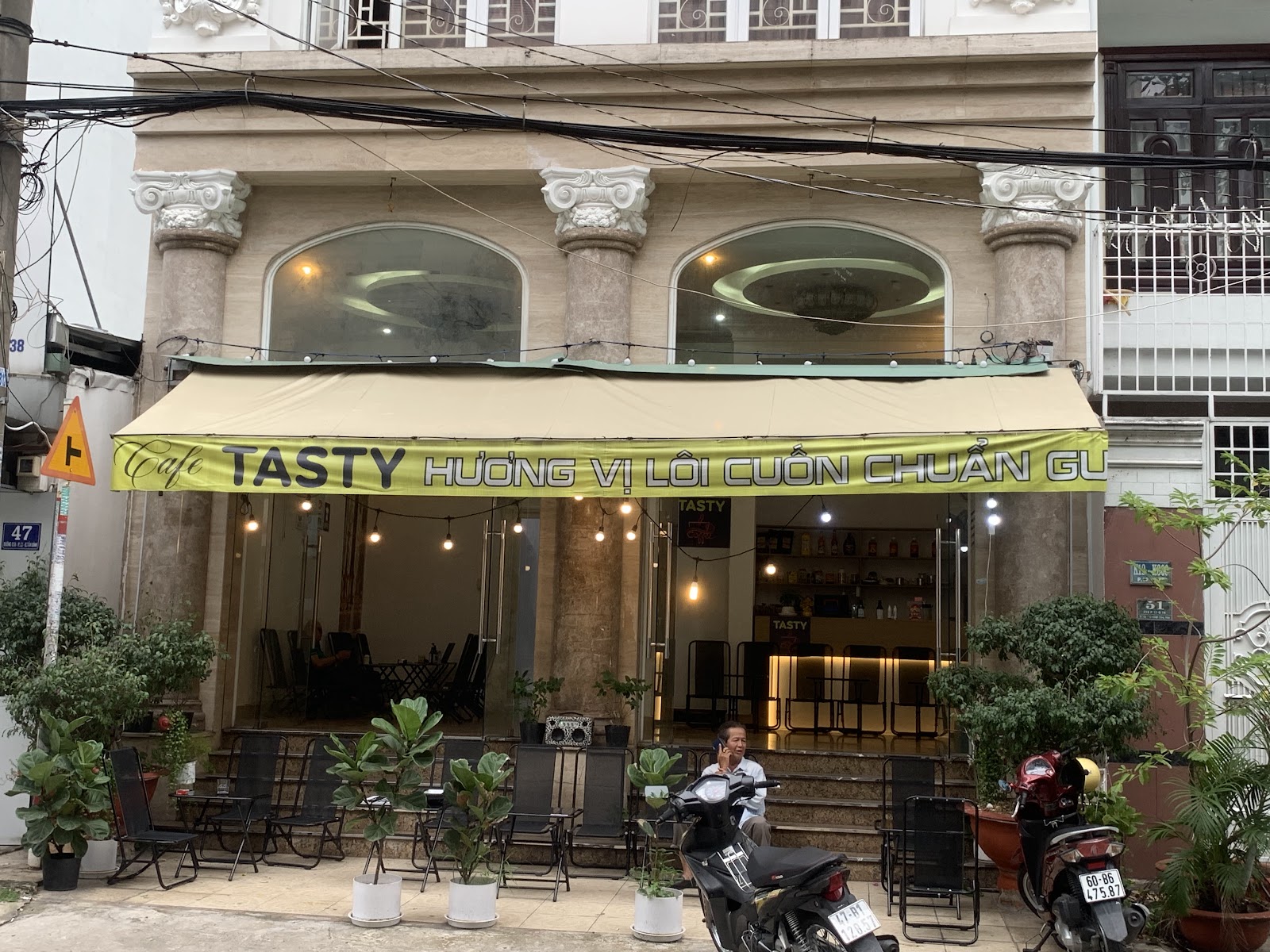 Purrfect Coffee - Cafe in Thao Dien