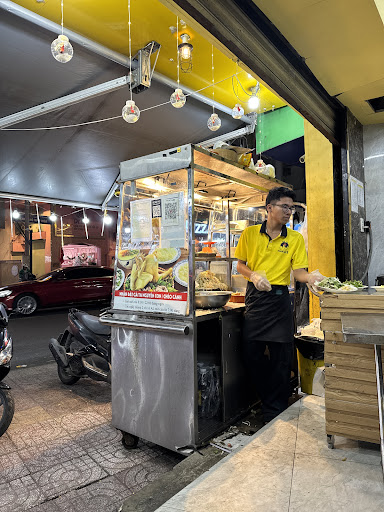 Quán Cơm Gà, Mẹt, Gỏi - Gà Ta Ngon Số 1 - Chi Nhánh 386 Lê Văn Sỹ, Phường 14, Quận.3 Chicken restaurant in Ho Chi Minh City - exterior