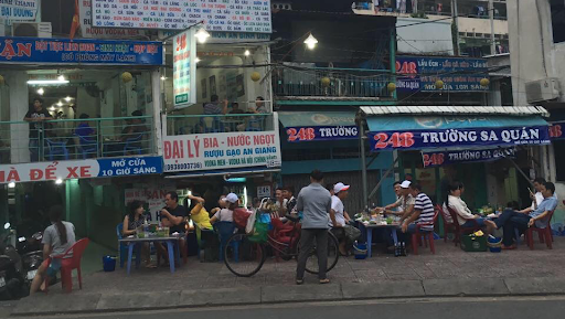 Quán Nhậu Bờ Kè - Lucky Beer photo 8 in Thao Dien