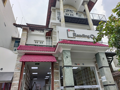 Reading Q - Thao Dien in Thao Dien