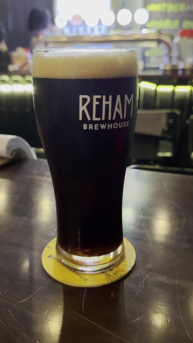 Reham Saigon Taproom - Local Craft Beer photo 5 in Thao Dien