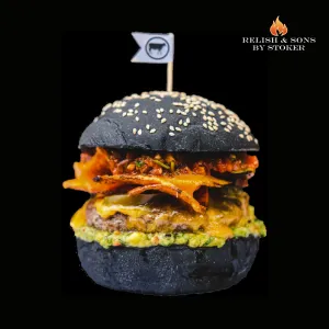 Nachos Burger (get 1 free soft drink of your choice)