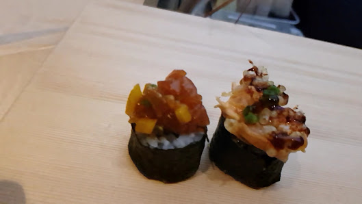 ROLL Temaki Sushi photo 5 in Thao Dien