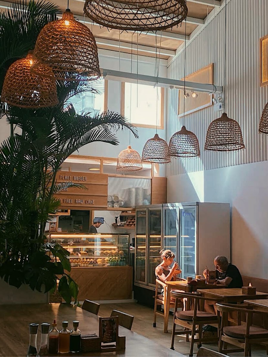 Roots Plant-based Cafe - Ben Thanh photo 7 in Thao Dien