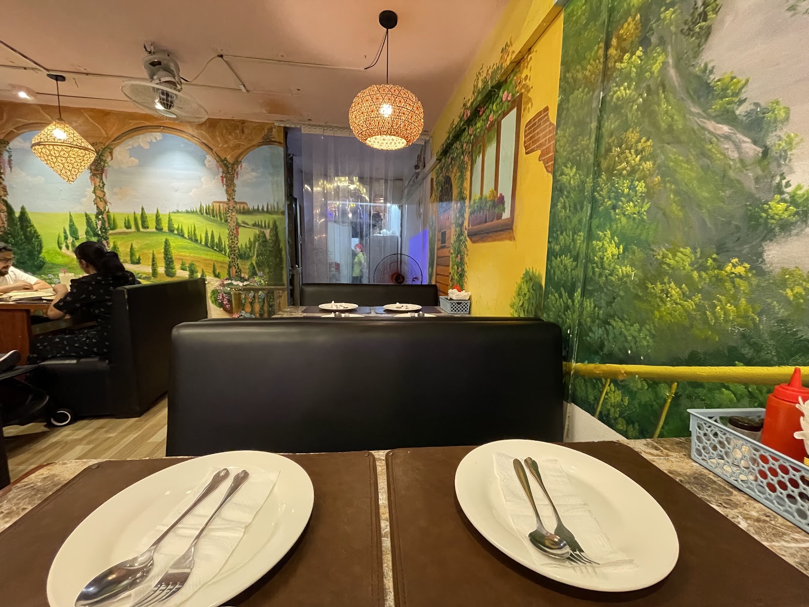 Royal Rajasthan Indian Restaurant Hanoi since 1992 photo 3 in Ha Noi